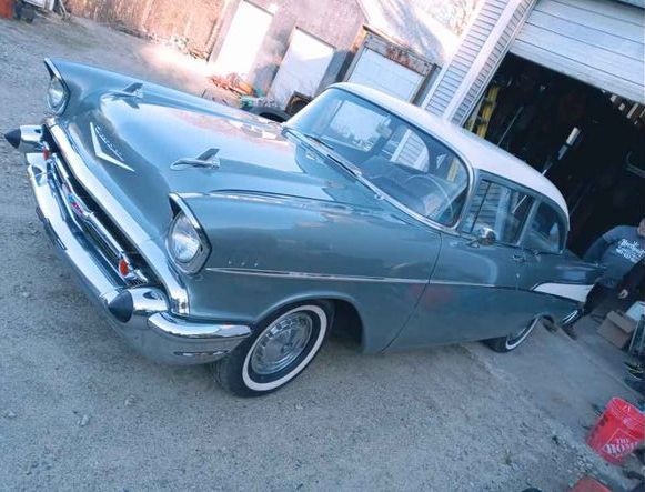 Chevrolet-210-1957-Silver-Silver-7