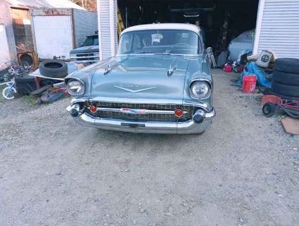 Chevrolet-210-1957-Silver-Silver-8