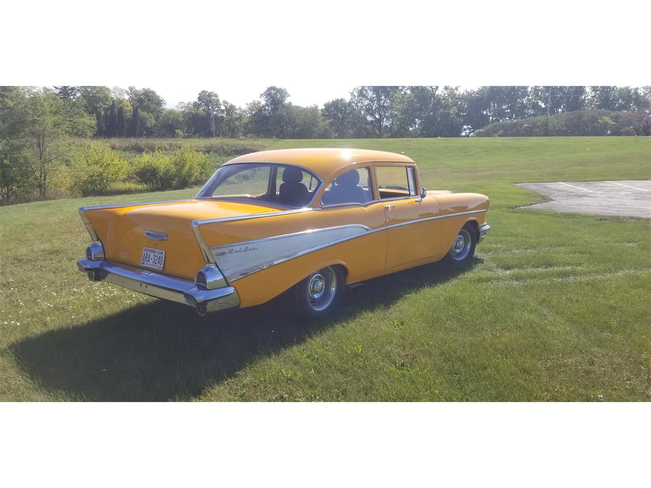 Chevrolet-210-1957-YELLOW-Black-2