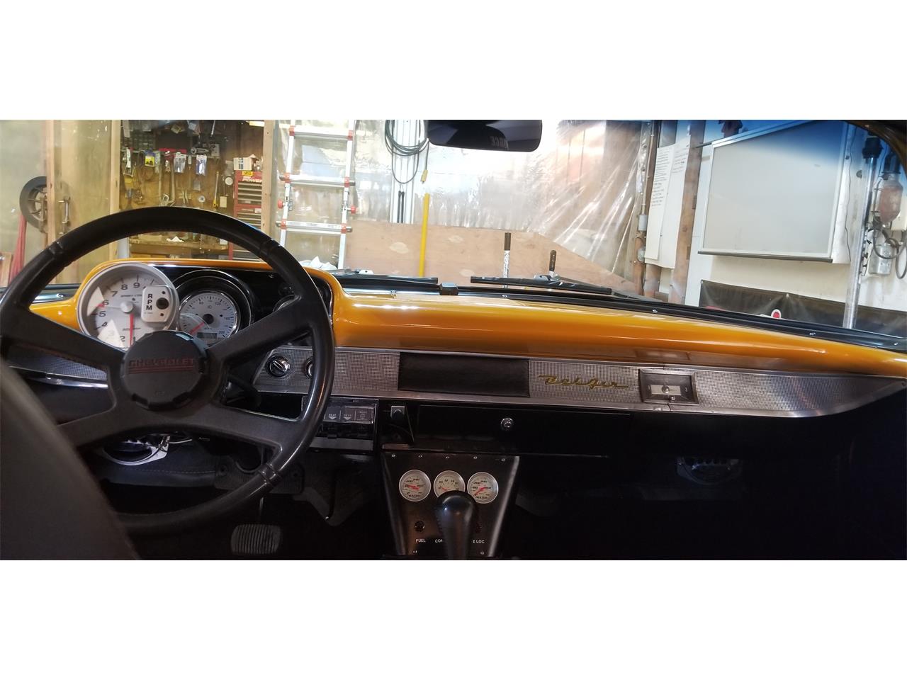 Chevrolet-210-1957-YELLOW-Black-4