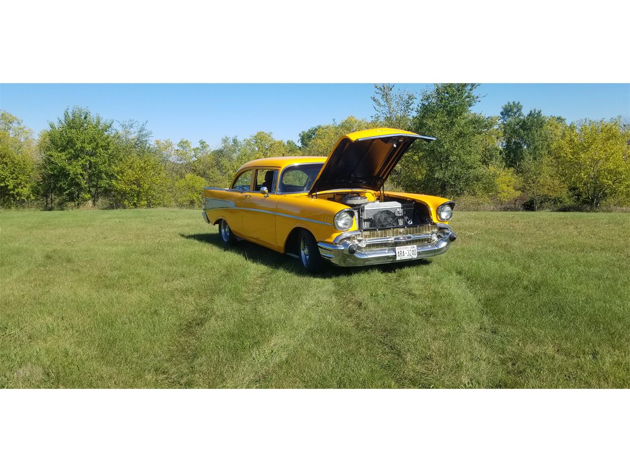 Chevrolet-210-1957-YELLOW-Black-8