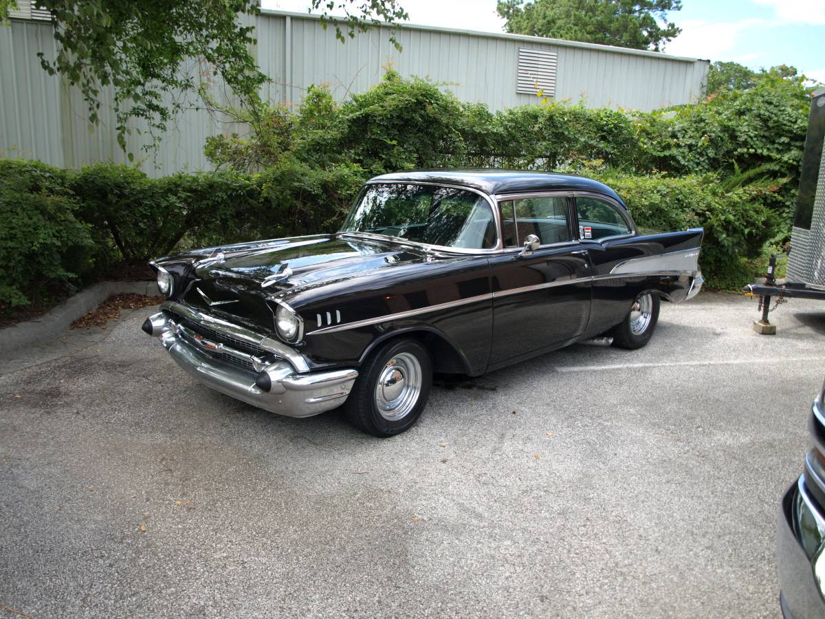 Chevrolet-210-1957-brown-1