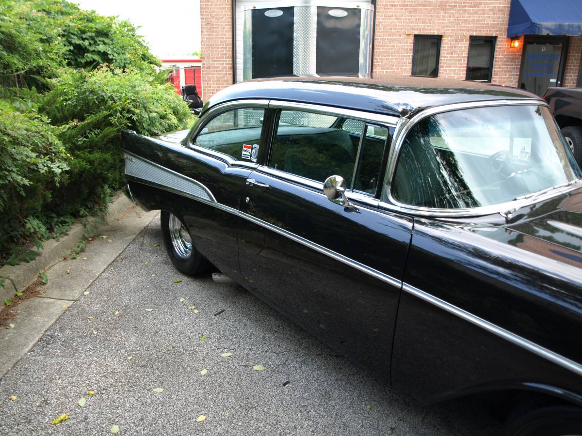 Chevrolet-210-1957-brown