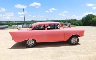 Chevrolet-210-1957-red-1