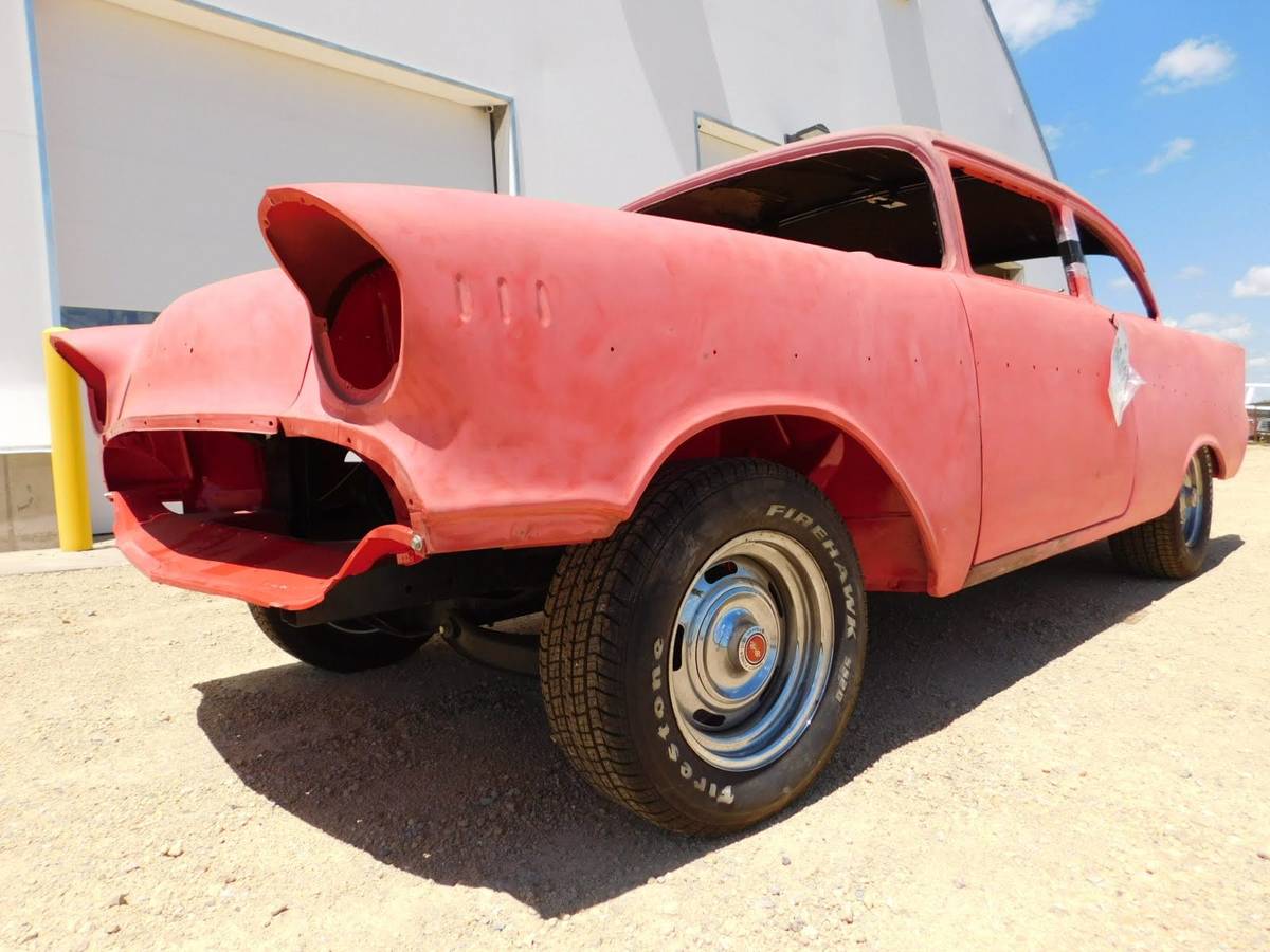 Chevrolet-210-1957-red-3