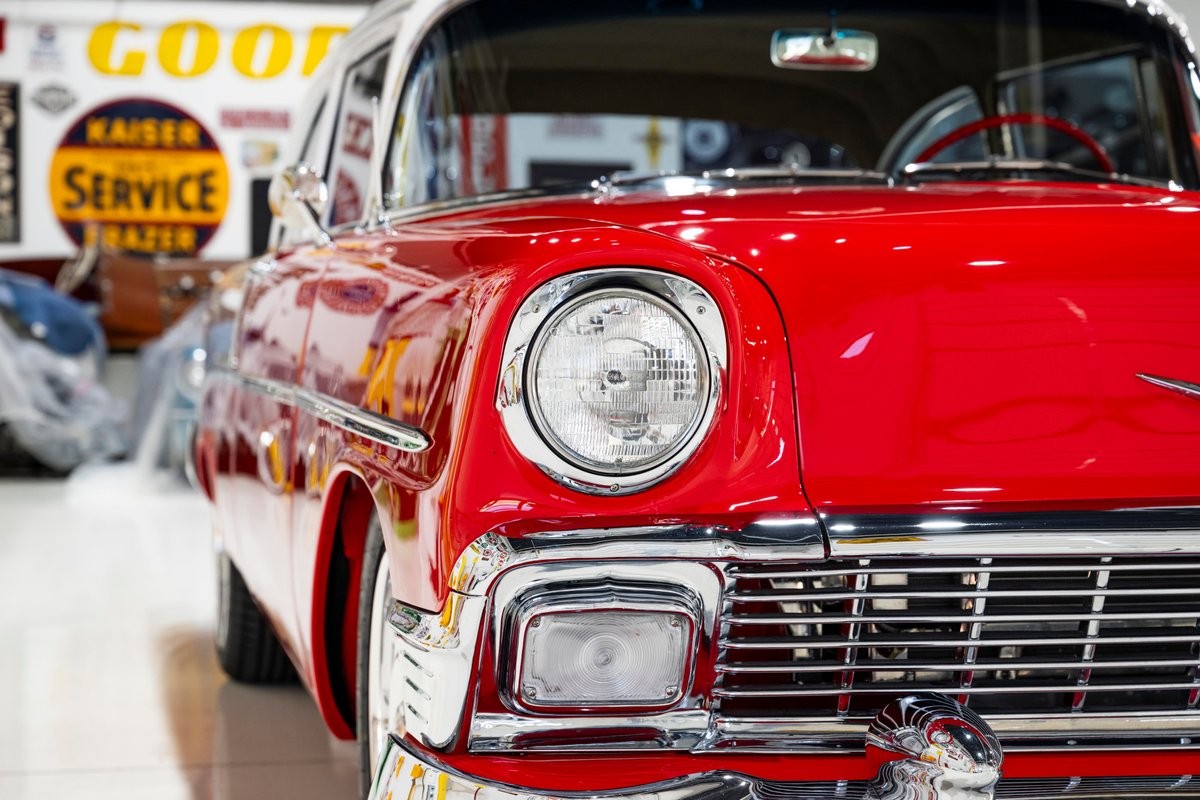 Chevrolet-210-2-Dr-Sedan-1956-Sedan-21