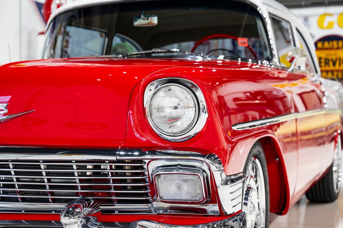 Chevrolet-210-2-Dr-Sedan-1956-Sedan-22