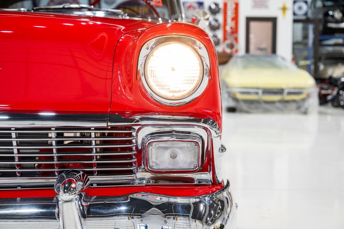Chevrolet-210-2-Dr-Sedan-1956-Sedan-28