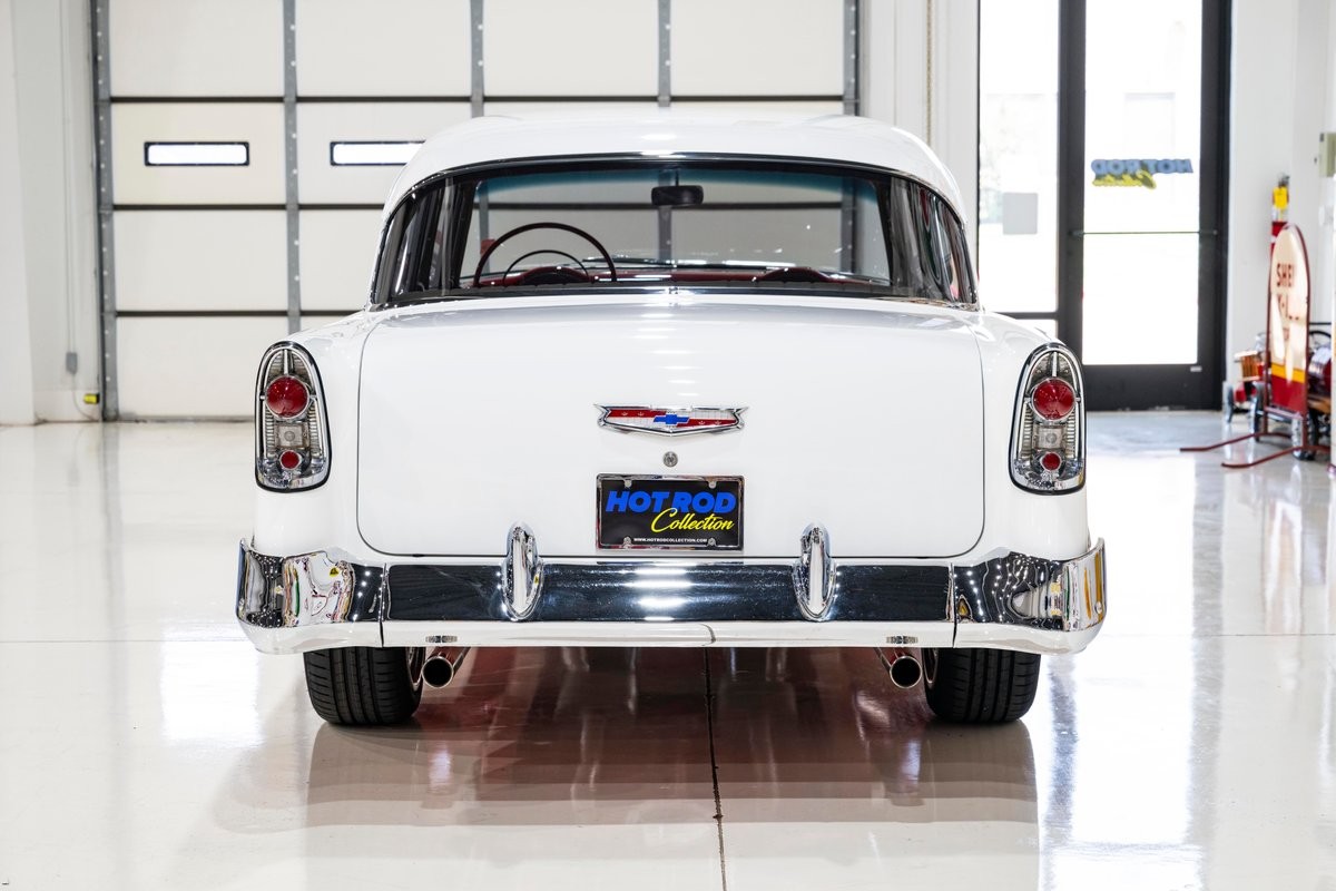 Chevrolet-210-2-Dr-Sedan-1956-Sedan-5