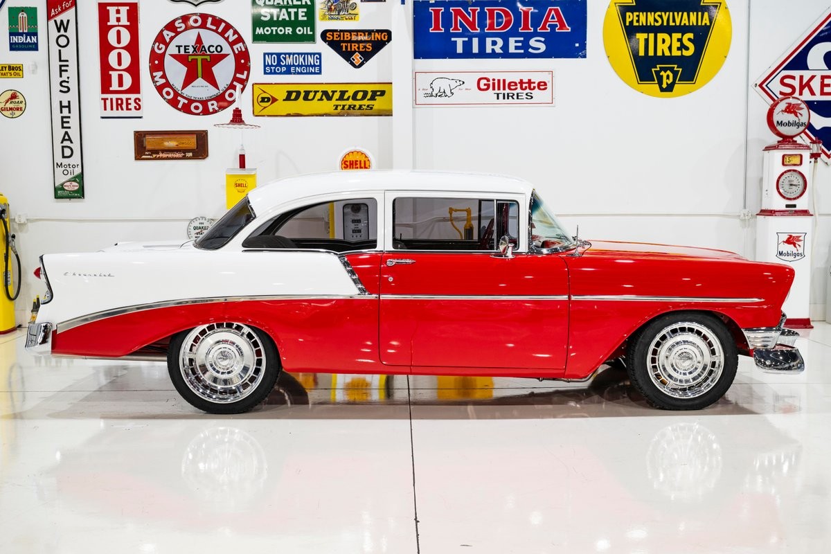Chevrolet-210-2-Dr-Sedan-1956-Sedan-7
