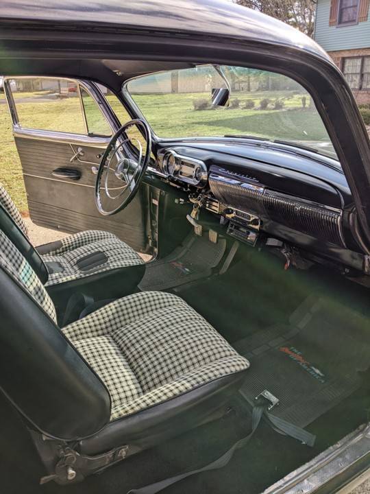 Chevrolet-210-2-dr-sedan-1954-black-5
