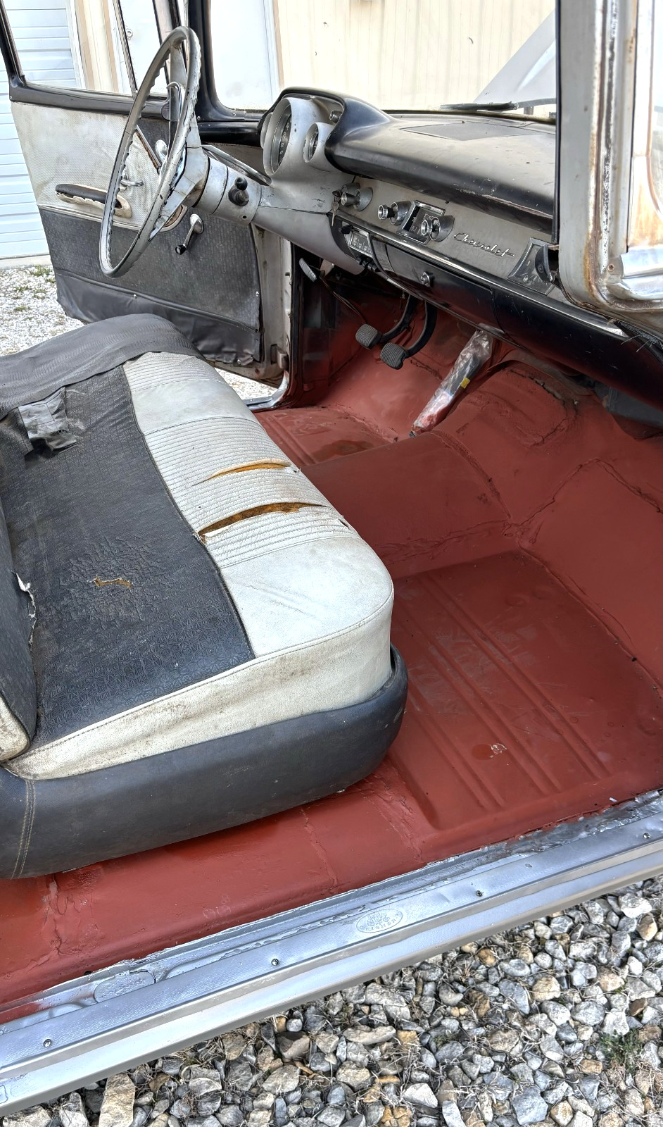 Chevrolet-210-4-DOOR-STATION-WAGON-1957-Wagon-12