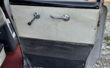 Chevrolet-210-4-DOOR-STATION-WAGON-1957-Wagon-20