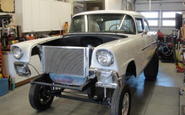 Chevrolet-210-bel-air-tribute-1956-White-Black-amp-Red-27