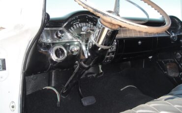 Chevrolet-210-bel-air-tribute-1956-White-Black-amp-Red-4