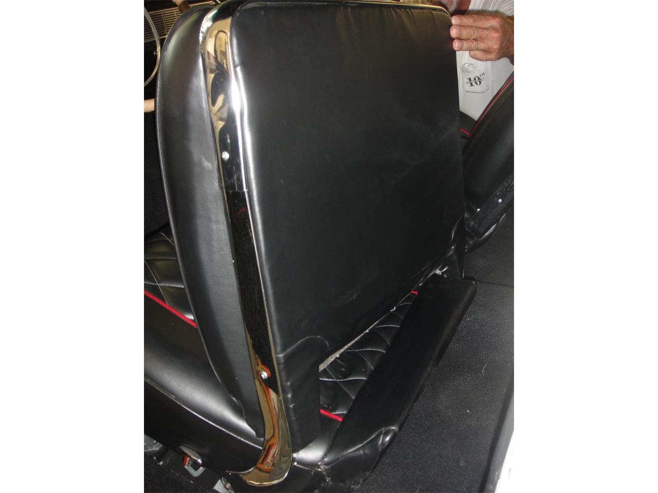 Chevrolet-210-bel-air-tribute-1956-White-Black-amp-Red-41