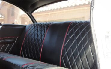 Chevrolet-210-bel-air-tribute-1956-White-Black-amp-Red-6