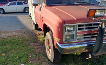 Chevrolet-2500-4x4-diesel-1986-red-2