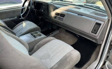 Chevrolet-2500-regular-cab-long-1994-5