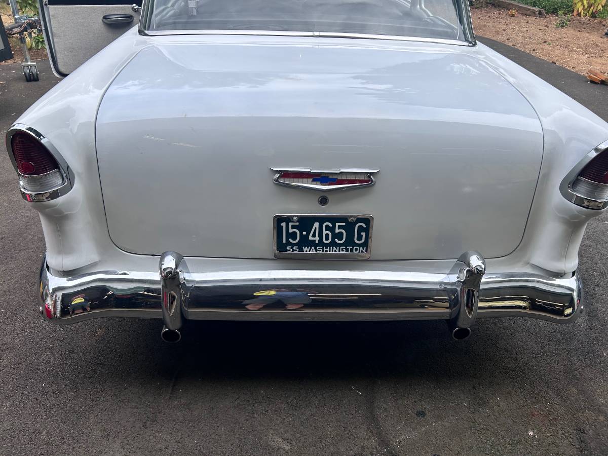 Chevrolet-2dr-1955-16