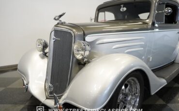 Chevrolet-3-window-1935-Silver-Black-12