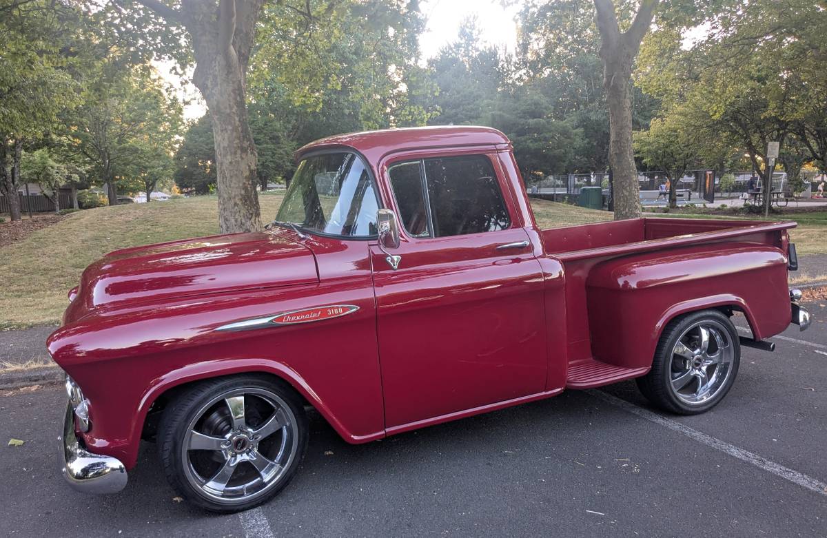 Chevrolet-3100-12ton-pickup-1957-red-1