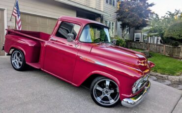 Chevrolet-3100-12ton-pickup-1957-red-2