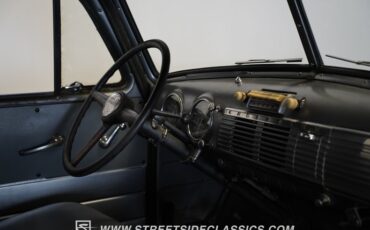 Chevrolet-3100-1950-Gray-Gray-3