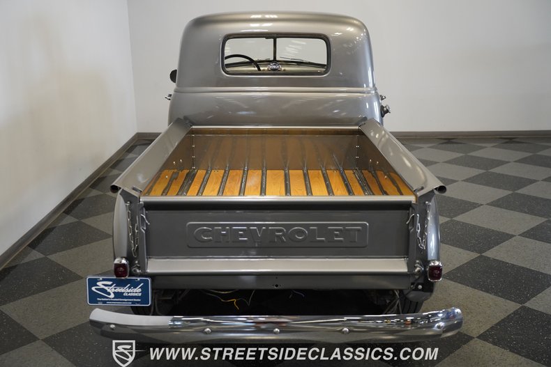 Chevrolet-3100-1950-Gray-Gray-31