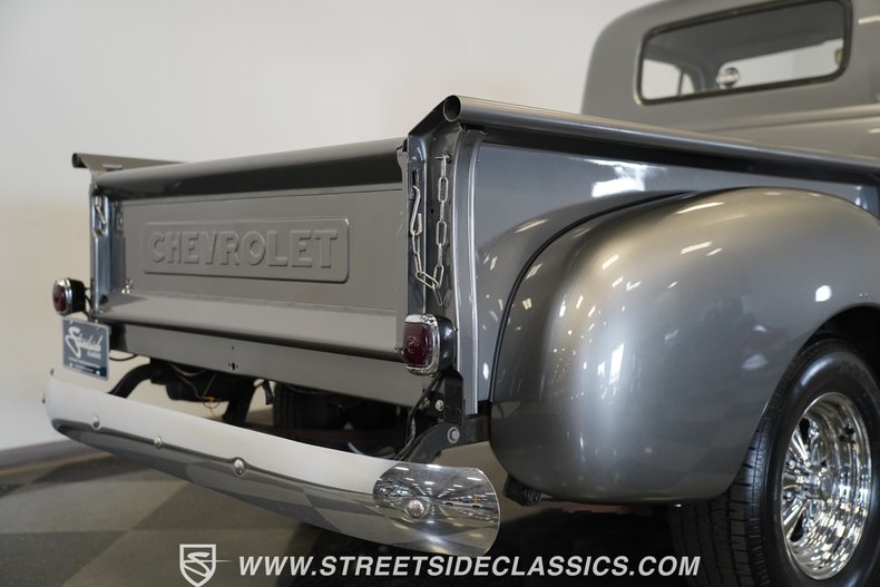 Chevrolet-3100-1950-Gray-Gray-32