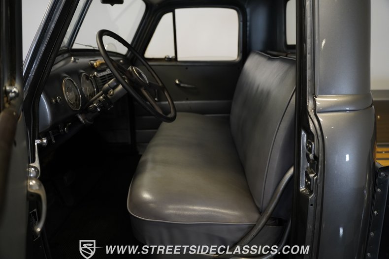 Chevrolet-3100-1950-Gray-Gray-41