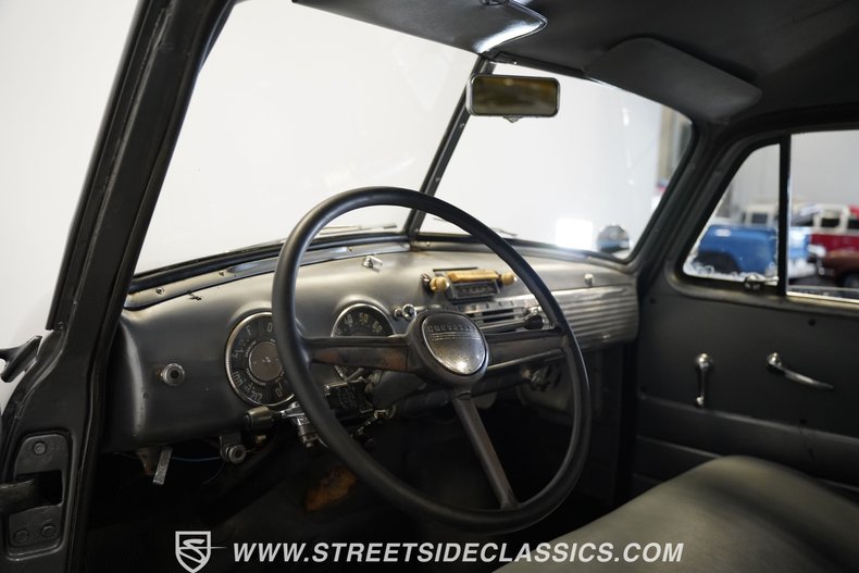 Chevrolet-3100-1950-Gray-Gray-43