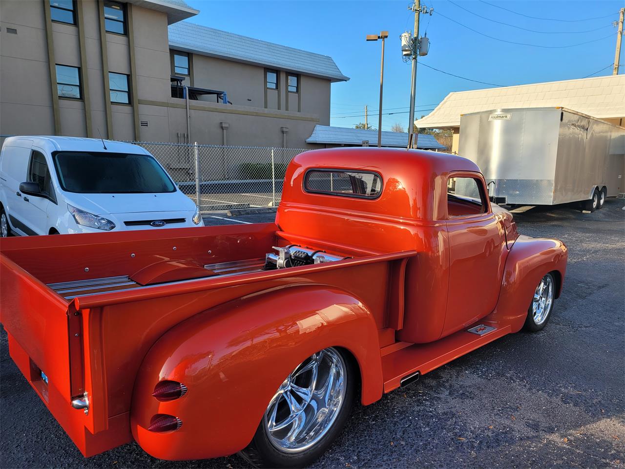 Chevrolet-3100-1950-Orange-Beige-and-Brown-3