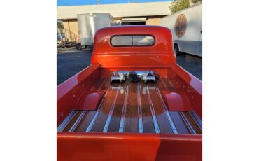 Chevrolet-3100-1950-Orange-Beige-and-Brown-5