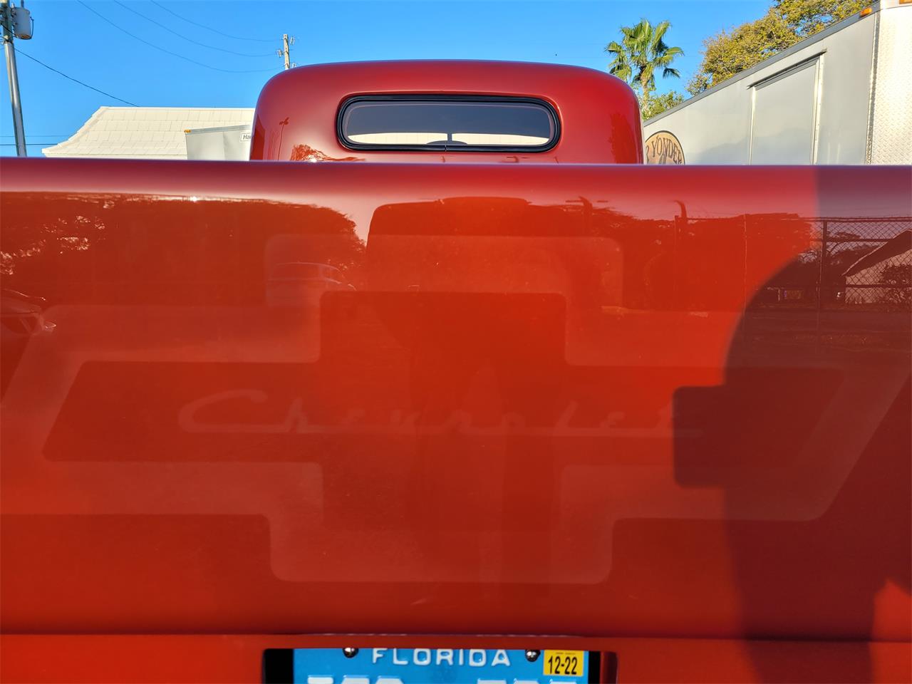 Chevrolet-3100-1950-Orange-Beige-and-Brown-6