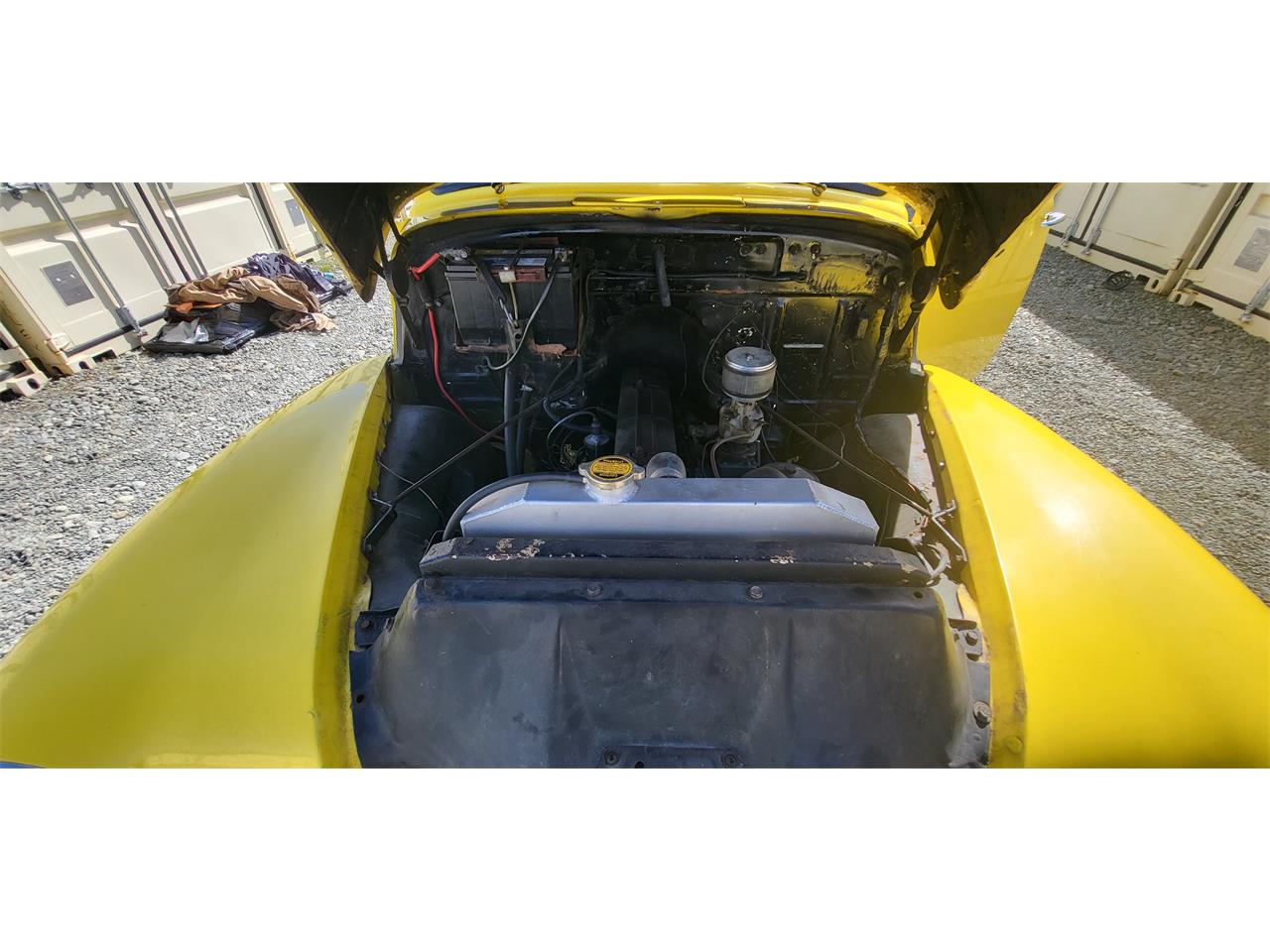 Chevrolet-3100-1950-YELLOW-Black-12