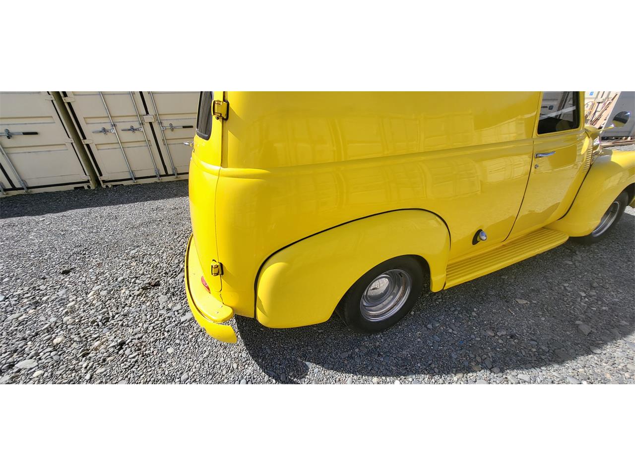 Chevrolet-3100-1950-YELLOW-Black-17