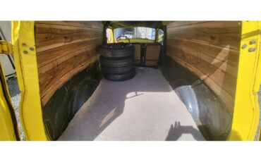 Chevrolet-3100-1950-YELLOW-Black-19