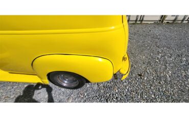 Chevrolet-3100-1950-YELLOW-Black-26