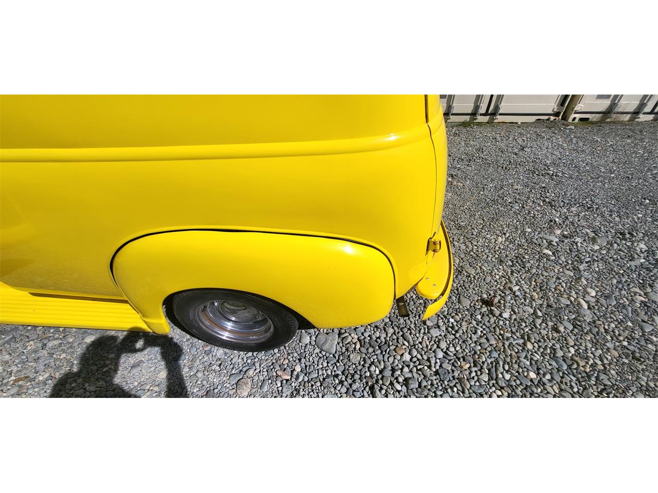 Chevrolet-3100-1950-YELLOW-Black-26