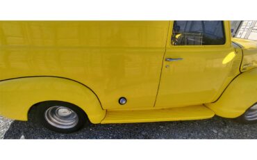 Chevrolet-3100-1950-YELLOW-Black-7