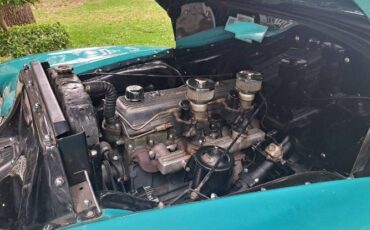 Chevrolet-3100-1951-Custom-TurquoiseBla-12