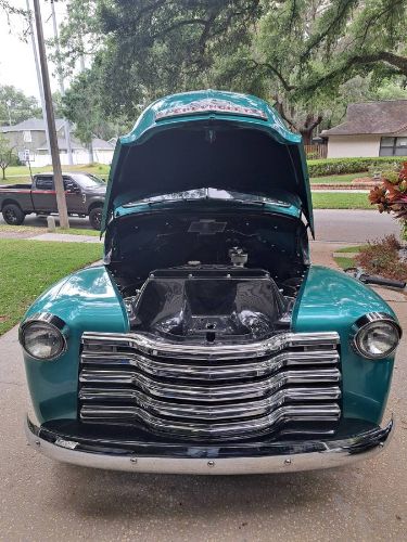 Chevrolet-3100-1951-Custom-TurquoiseBla-13