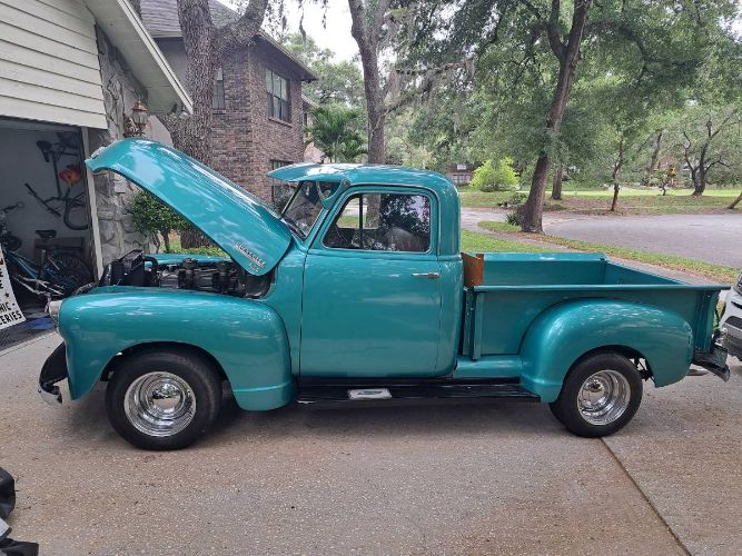 Chevrolet-3100-1951-Custom-TurquoiseBla-14