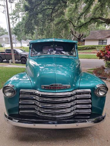 Chevrolet-3100-1951-Custom-TurquoiseBla-16