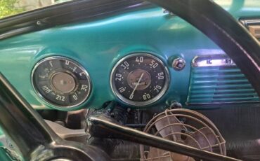 Chevrolet-3100-1951-Custom-TurquoiseBla-4