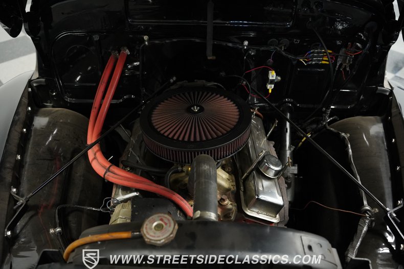 Chevrolet-3100-1952-Black-Black-33