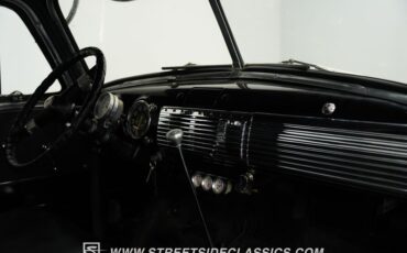 Chevrolet-3100-1952-Black-Black-48