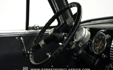 Chevrolet-3100-1952-Black-Black-49