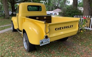 Chevrolet-3100-1952-Yellow-Black-4